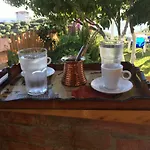 Xuxi Πανσιόν Λούκοβο