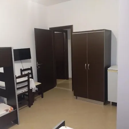 Pensjonat Xuxi *