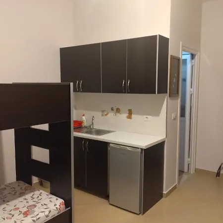 Guest house Xuxi Lukove