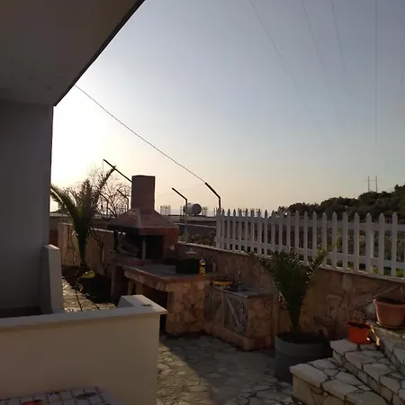 Xuxi Guest house Lukove