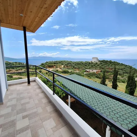 Xuxi Guest house Lukove