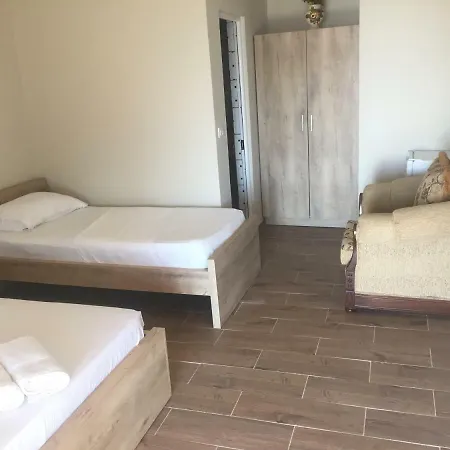 Xuxi Guest house *